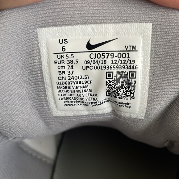 Nike Air Max 270 React Eng Light Smoke Grey Battle Blue Size 6 Youth - Picture 5 of 7